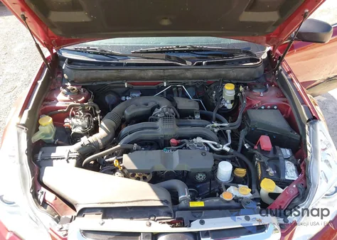 2014 Subaru Outback 2.5I z USA, uszkodzony, nr VIN 4S4BRCAC5E3324099